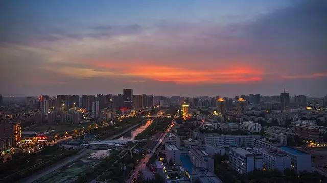 郑州新篇,从古都商埠到国家中心城市的蜕变之路 郑州新篇,从古都商埠到国家中心城市的蜕变之路