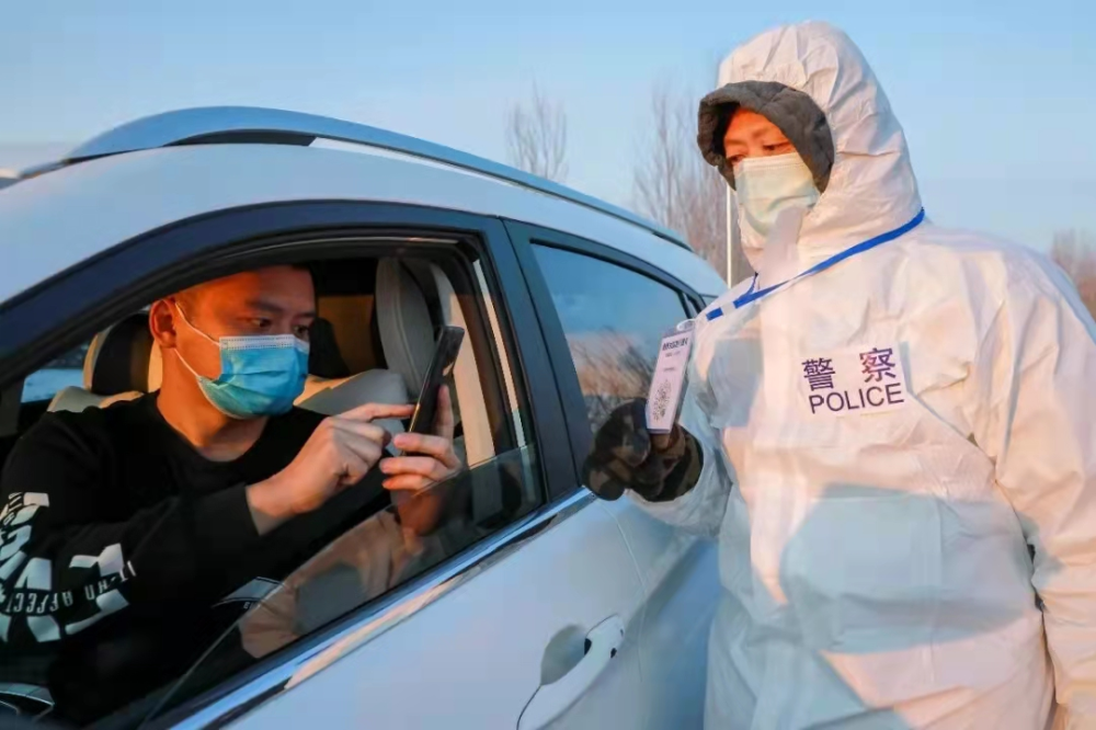 佳木斯出现一例,疫情防控不松懈,全民共筑安全线 佳木斯出现一例,疫情防控不松懈,全民共筑安全线