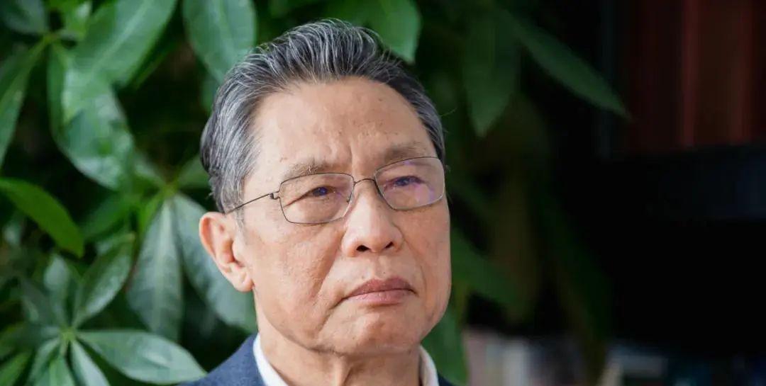 钟南山接种疫苗后状况引关注,以身示范彰显科学精神 钟南山接种疫苗后状况引关注,以身示范彰显科学精神