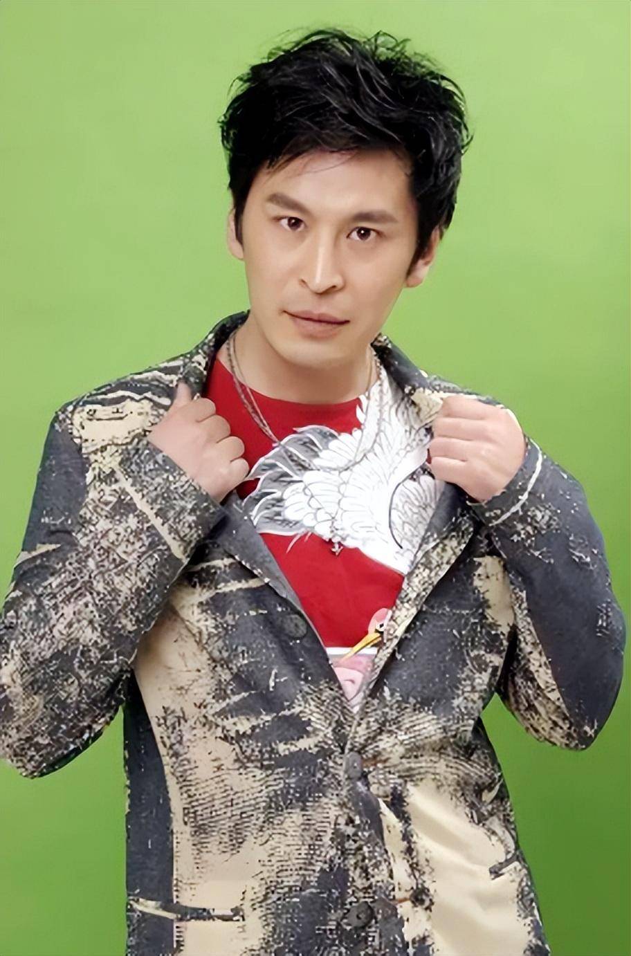 商丘之光,演员王亚楠的演艺之路与家乡情怀 商丘之光,演员王亚楠的演艺之路与家乡情怀