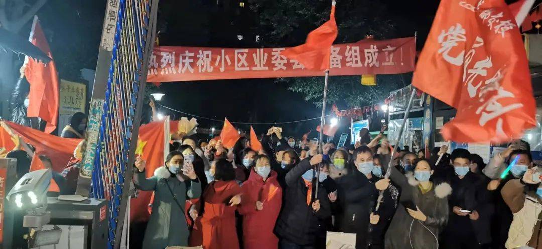 成都疫情解封,烟火重归处的坚守与希望 成都疫情解封,烟火重归处的坚守与希望