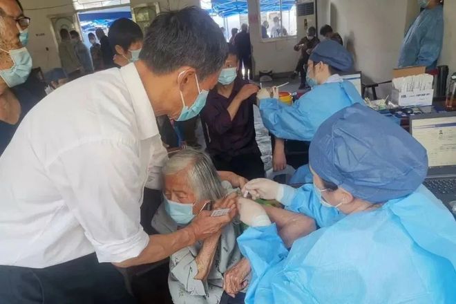 打过新冠疫苗后需要注意什么饮食问题/打过新冠疫苗后要注意什么饮食忌口 打过新冠疫苗后需要注意什么饮食问题/打过新冠疫苗后要注意什么饮食忌口