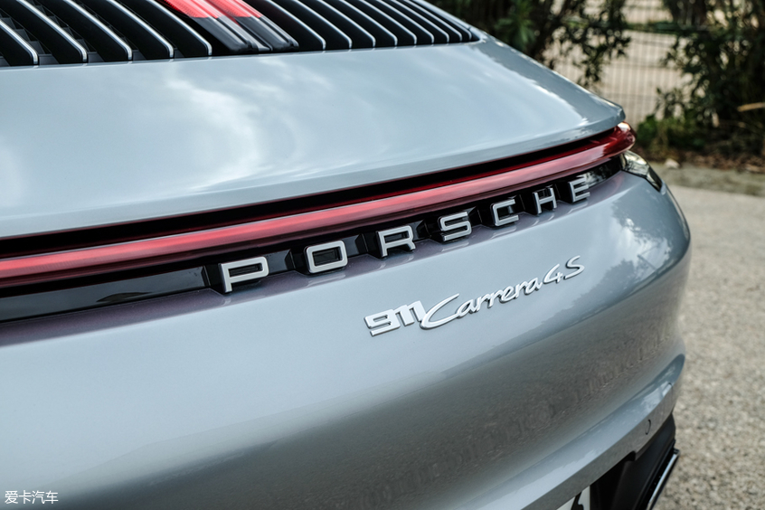 【保时捷标志/保时捷标志是什么模样的】 【保时捷标志/保时捷标志是什么模样的】