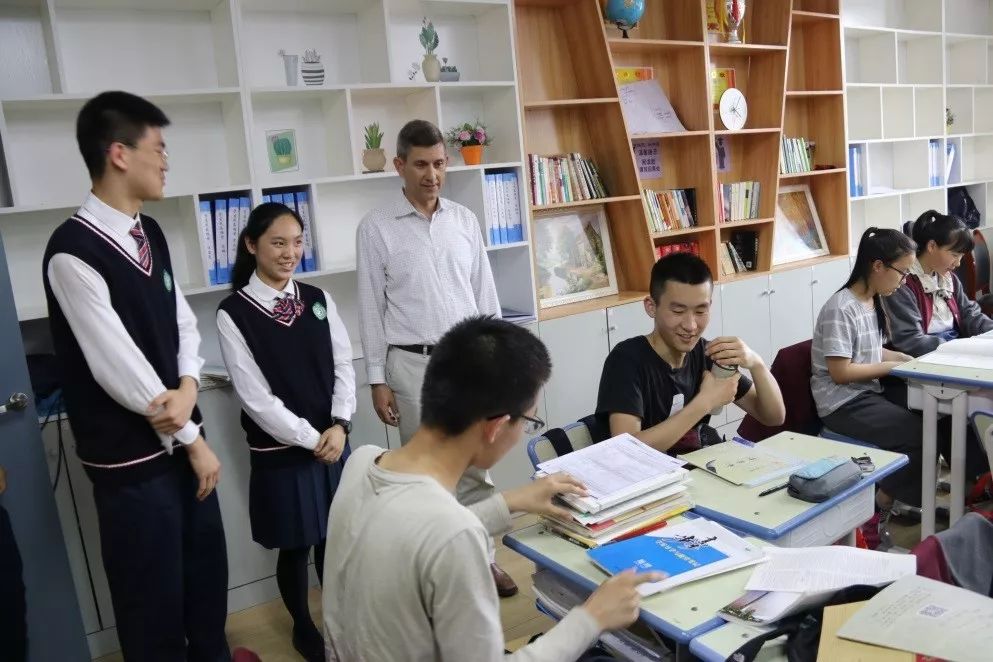 择校聚焦,探寻南昌顶尖封闭式学校的教育魅力与选择之道 择校聚焦,探寻南昌顶尖封闭式学校的教育魅力与选择之道