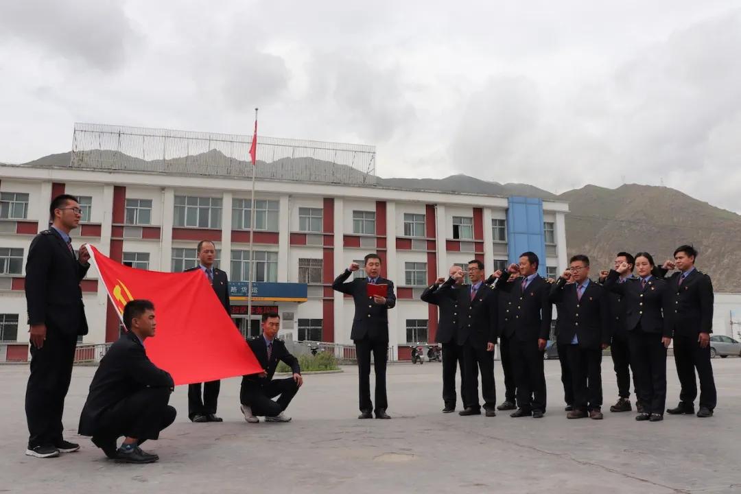 拉萨发现疑似肺炎疫情 当地迅速启动应急响应机制 拉萨发现疑似肺炎疫情 当地迅速启动应急响应机制