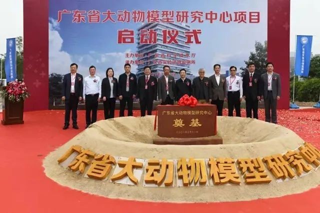 钟南山与南非典,一座民族精神丰碑的奠基之战 钟南山与南非典,一座民族精神丰碑的奠基之战