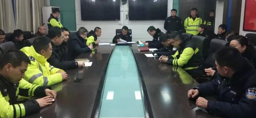 陕西多地倡导非必要不出省,筑牢疫情防控安全网 陕西多地倡导非必要不出省,筑牢疫情防控安全网