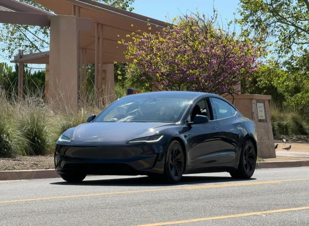 特斯拉发布全新Model 3高性能版,续航突破600公里成焦点 特斯拉发布全新Model 3高性能版,续航突破600公里成焦点