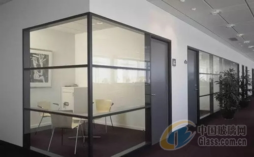 【硬质隔断防护是指什么,硬隔断和软隔断】 【硬质隔断防护是指什么,硬隔断和软隔断】