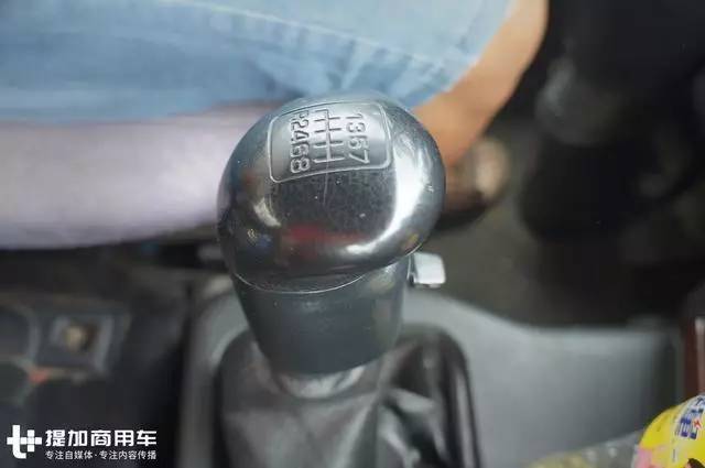 十六档变速箱操作指南,详解挂档技巧与视频演示 十六档变速箱操作指南,详解挂档技巧与视频演示