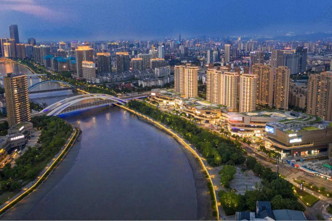 宁波鄞州,打造青年发展型城区 多措并举激发城市新活力 宁波鄞州,打造青年发展型城区 多措并举激发城市新活力