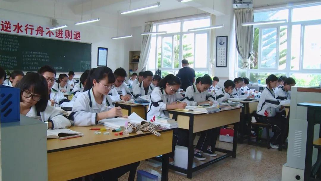 郑州疫情停课记,当课堂从教室移至云端 郑州疫情停课记,当课堂从教室移至云端