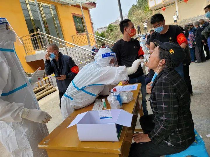核酸采集站,一个时代的临时坐标 核酸采集站,一个时代的临时坐标