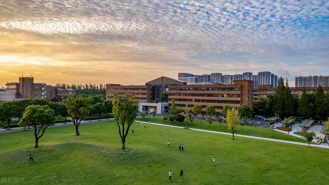 【西交大利物浦大学一年学费多少钱/西交利物浦大学一年要花多少钱】 【西交大利物浦大学一年学费多少钱/西交利物浦大学一年要花多少钱】