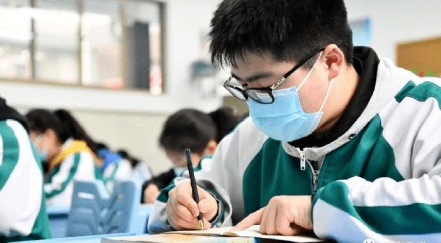 疫情期间怎么高考的(疫情期间的高三学生怎么备战高考?) 疫情期间怎么高考的(疫情期间的高三学生怎么备战高考?)