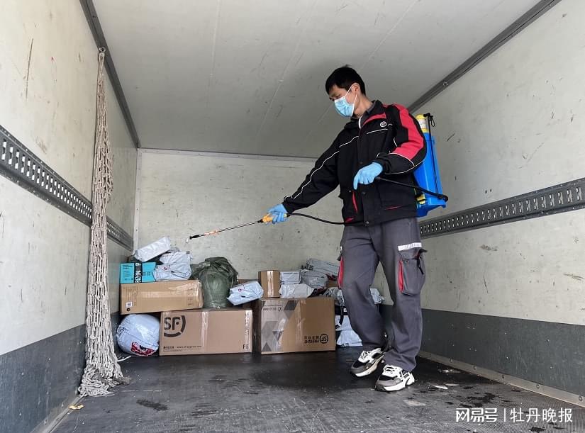快递每到一个地方都会消毒吗/快递每到一个地方都会消毒吗安全吗