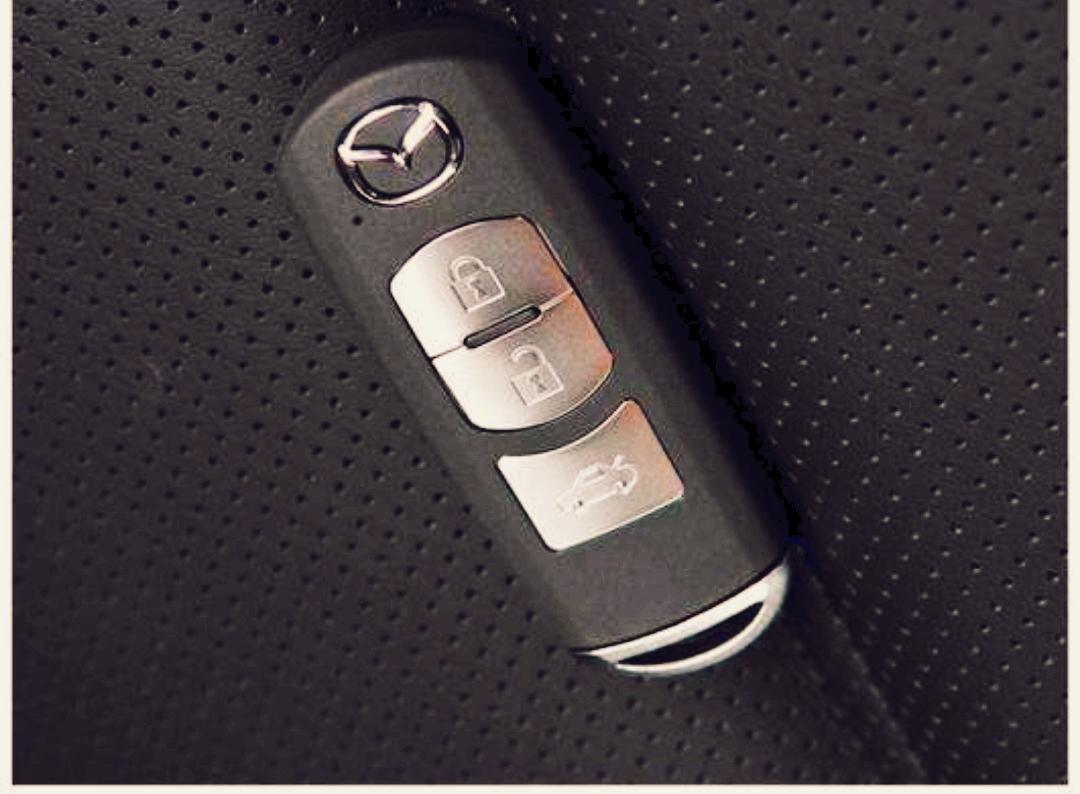 雅阁车钥匙锁后备箱了怎么办?别慌,这几招帮你轻松解决! 雅阁车钥匙锁后备箱了怎么办?别慌,这几招帮你轻松解决!