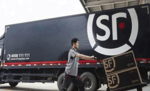 顺丰快递2025年春节服务最新消息，部分网点调整，全程不停运