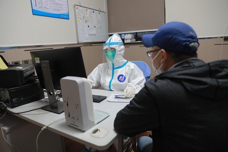 多地再现新冠病例,是警钟而非恐慌 多地再现新冠病例,是警钟而非恐慌