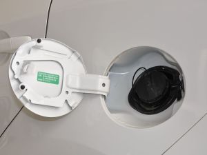 马自达2两厢油箱多大/马自达2的油箱多大 马自达2两厢油箱多大/马自达2的油箱多大