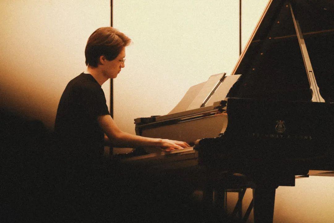 北京静默咖啡,喧嚣都市中的心灵栖息地 北京静默咖啡,喧嚣都市中的心灵栖息地