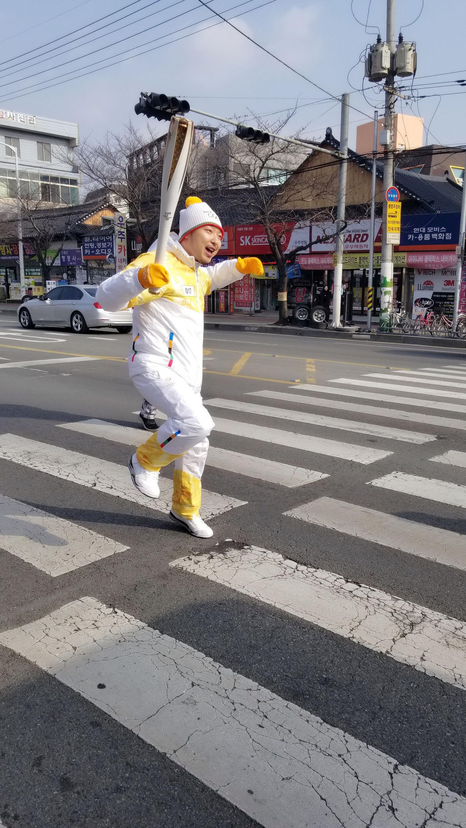 2014年冬奥会开幕式圣火点燃(2014冬奥会在哪举行) 2014年冬奥会开幕式圣火点燃(2014冬奥会在哪举行)