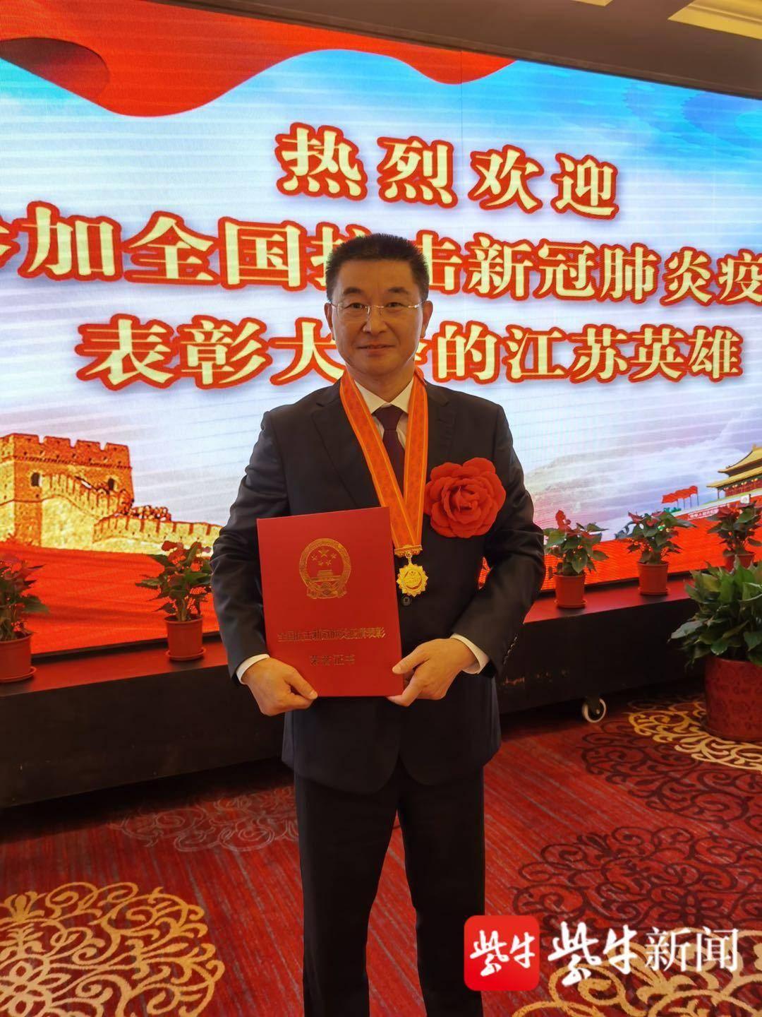 【财经数据|湖北以外新增新冠病例连降10天,湖北以外地区新增3例】 【财经数据|湖北以外新增新冠病例连降10天,湖北以外地区新增3例】