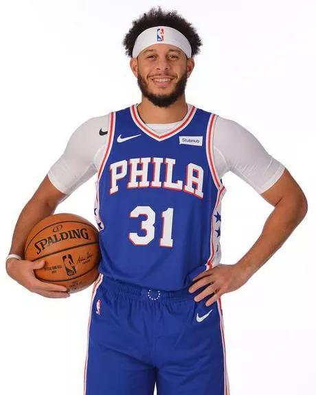 新冠阳性喉咙不舒服怎么办/新冠阳性嗓子疼吗 新冠阳性喉咙不舒服怎么办/新冠阳性嗓子疼吗