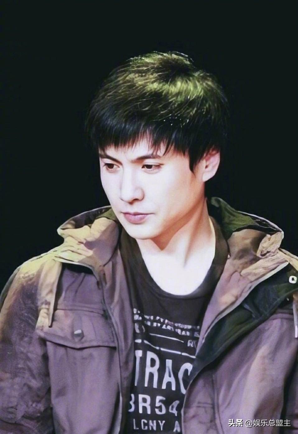 4月1日是什么节日啊张国荣/四月一日张国荣的忌日 4月1日是什么节日啊张国荣/四月一日张国荣的忌日