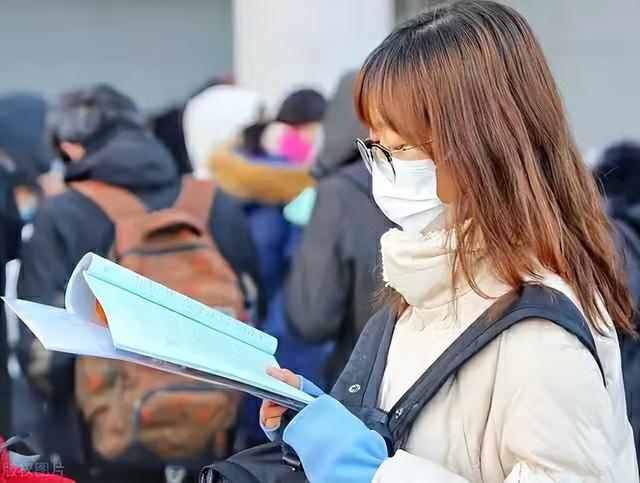 科学统筹 暖心安排—教育局部署高校错峰放假保障学生返乡路 科学统筹 暖心安排—教育局部署高校错峰放假保障学生返乡路