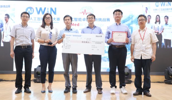 庞星火,与病毒赛跑,年龄只是数字 庞星火,与病毒赛跑,年龄只是数字