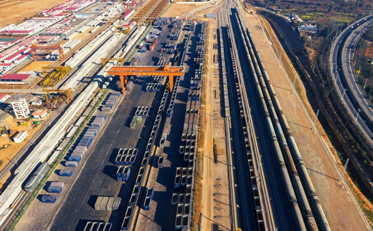 【禁止跨省跨境旅游/禁止跨省旅游是不允许出省吗】