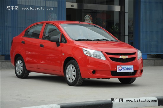 雪弗兰新赛欧汽车价格解析，性价比之选还是市场新贵？