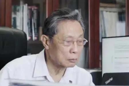 钟南山南哪里人:钟南山南哪里出生的