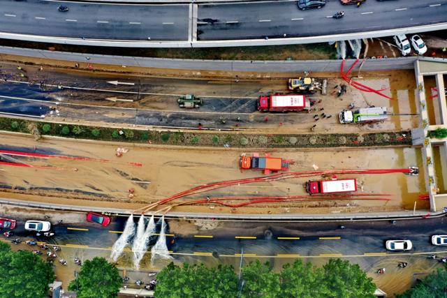 郑州京广隧道悲剧,已确认6人遇难,城市防灾警钟再鸣 郑州京广隧道悲剧,已确认6人遇难,城市防灾警钟再鸣