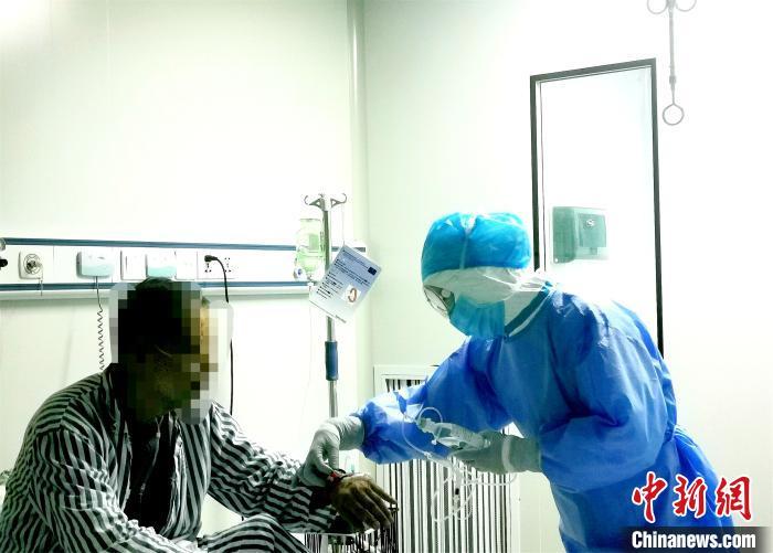 广东30日新增本土确诊病例持续下降，疫情防控形势稳中向好