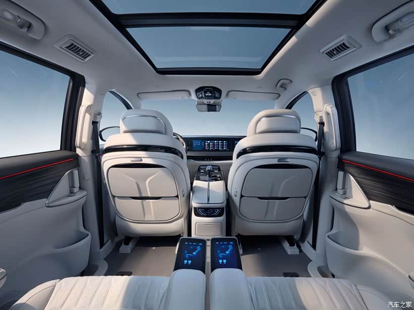 油电混合7座商务车，家庭与商务出行的智慧之选