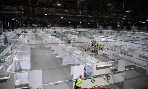 中国建立方舱医院花了多长时间/2月决定建立方舱医院是希望