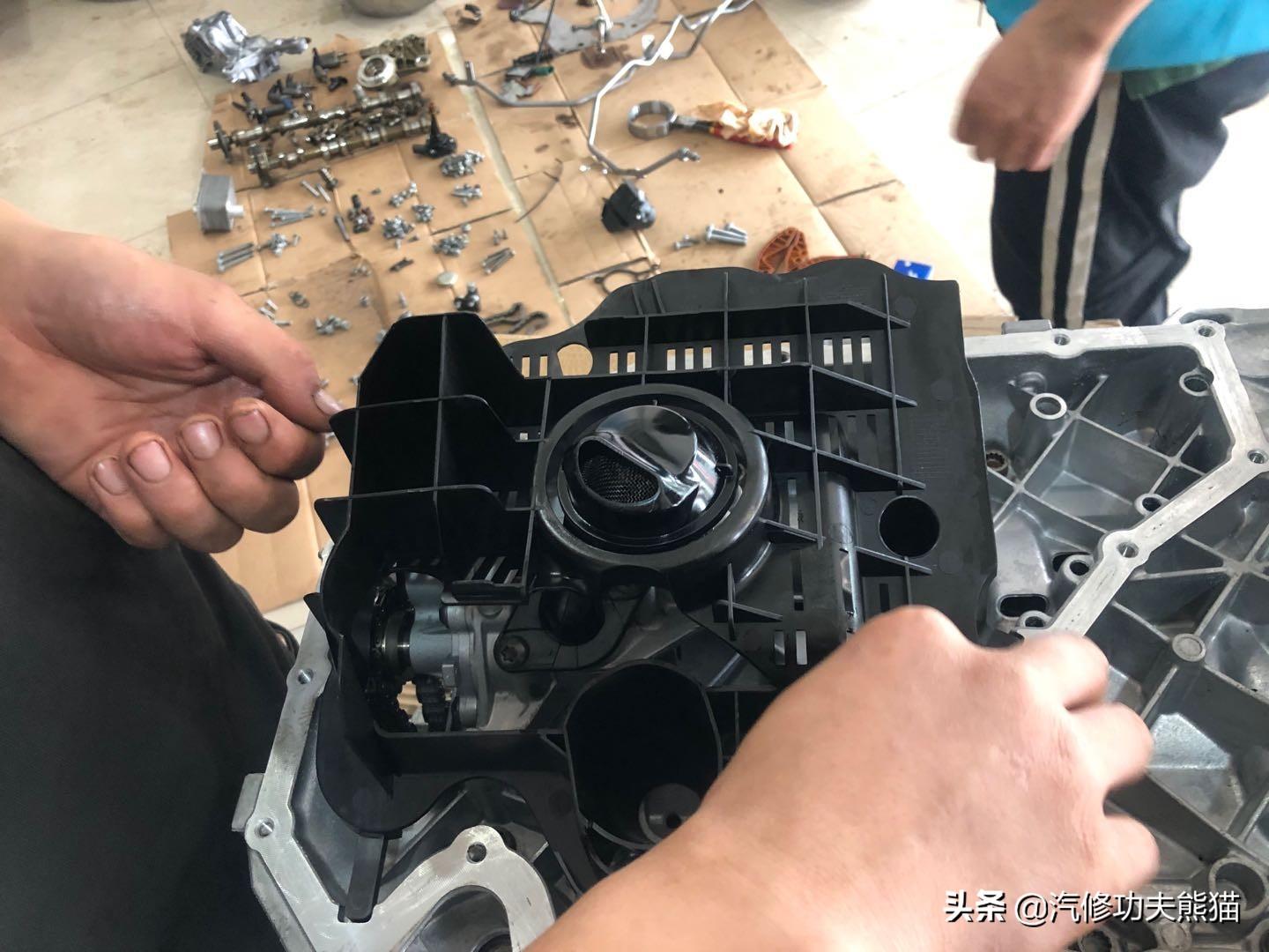 新款奥迪A4L加多少升机油？详细解答与保养指南