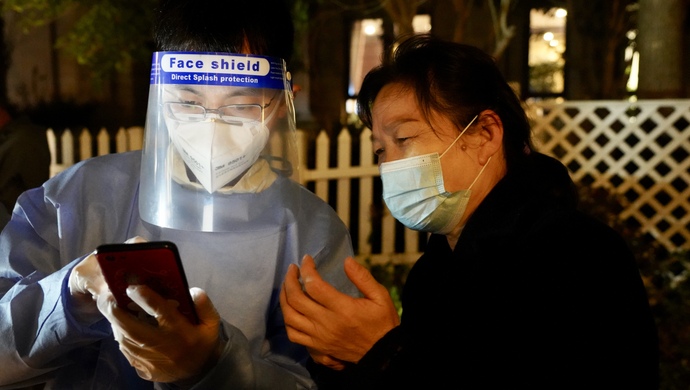 上海夫妇一行8人确诊新冠,凸显疫情防控不可松懈 上海夫妇一行8人确诊新冠,凸显疫情防控不可松懈