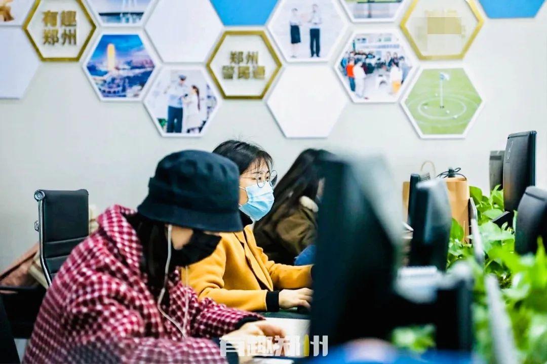 郑州解封,从静默到重启的城市记忆 郑州解封,从静默到重启的城市记忆