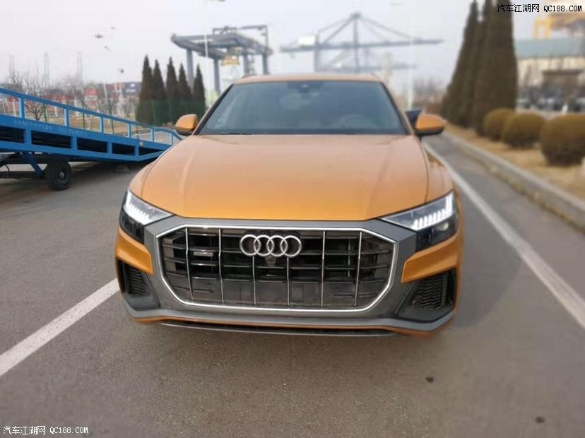 奥迪q8价格及图片（奥迪q8价格及图片报价2023长宽高）