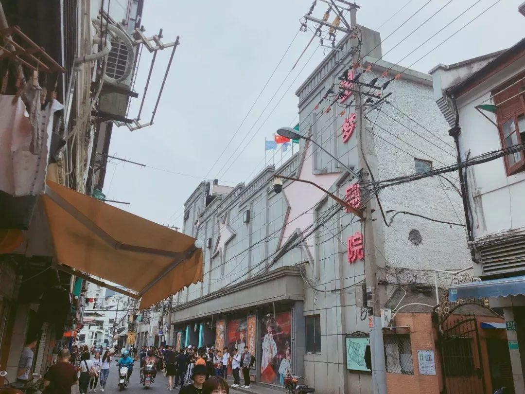 上海最新养犬管理规定,文明养犬,共建和谐城市 上海最新养犬管理规定,文明养犬,共建和谐城市