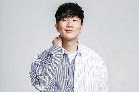 林俊杰工作室发声明回应网络传闻,用法律武器维护名誉,呼吁停止不负责任揣测 林俊杰工作室发声明回应网络传闻,用法律武器维护名誉,呼吁停止不负责任揣测