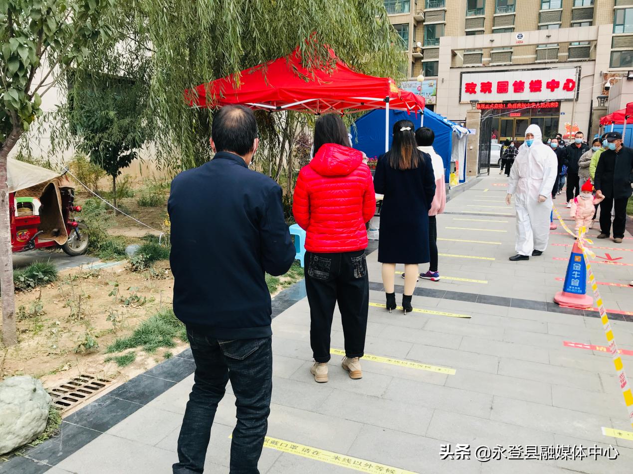 坚决筑牢疫情防控社区防线,守护家园的第一道屏障 坚决筑牢疫情防控社区防线,守护家园的第一道屏障