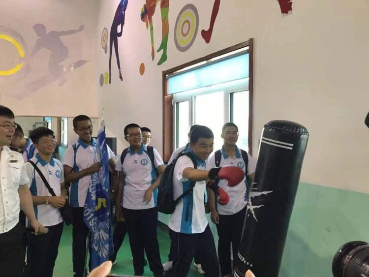 【青岛一中网站首页,青岛一中是什么学校】 【青岛一中网站首页,青岛一中是什么学校】