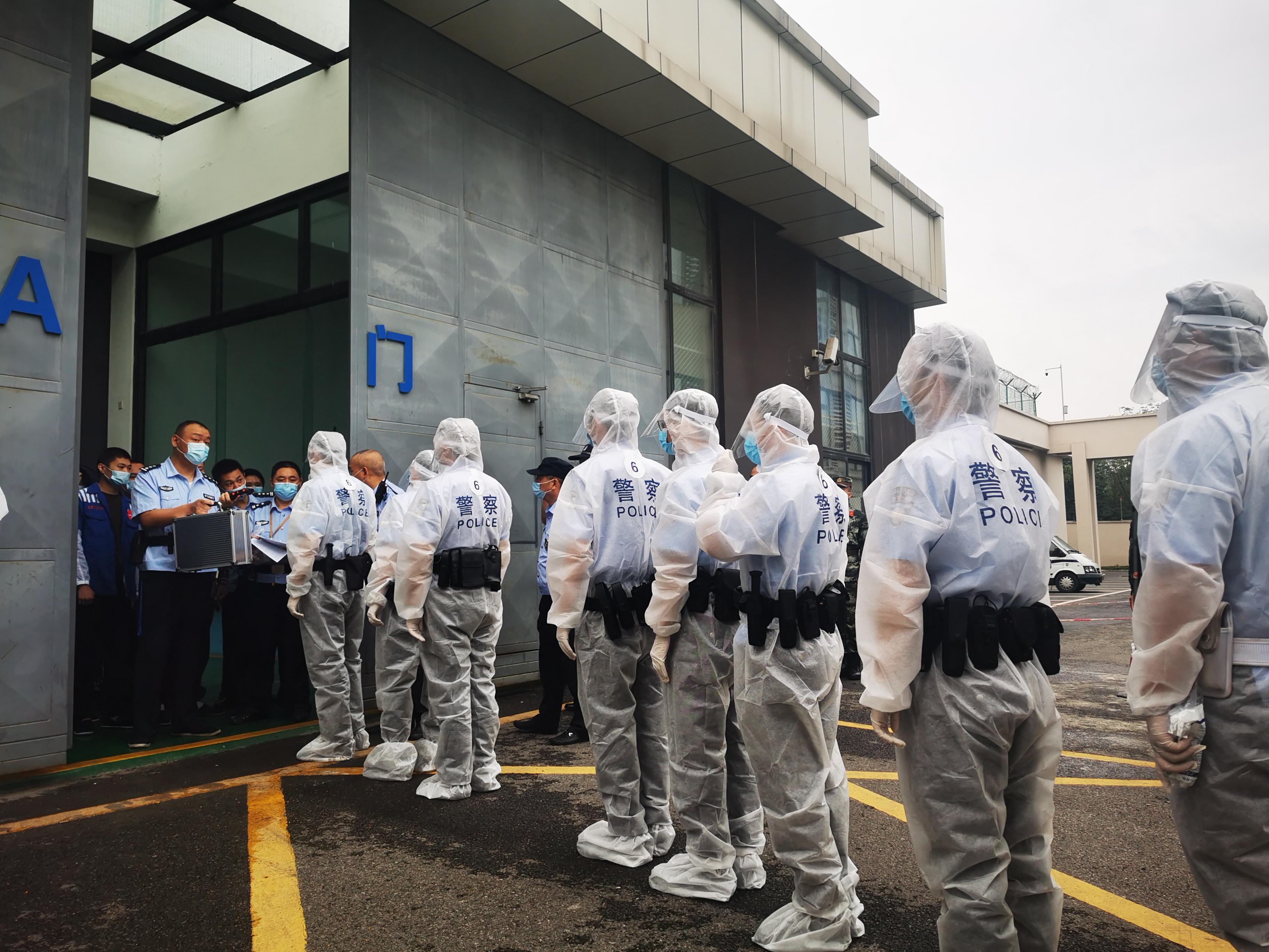 【抗疫情短文100字,2021抗疫情小短文300字】 【抗疫情短文100字,2021抗疫情小短文300字】