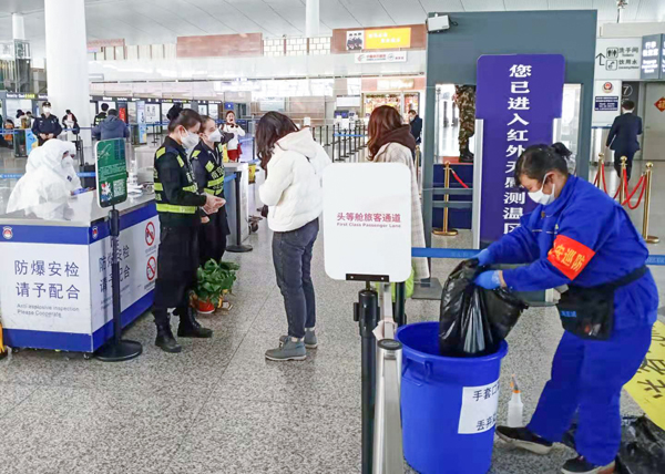 禄口机场工作人员确诊,疫情防控再响警钟 禄口机场工作人员确诊,疫情防控再响警钟