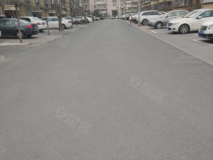 北京宝盛里小区停车，一位居民的日常挑战与思考