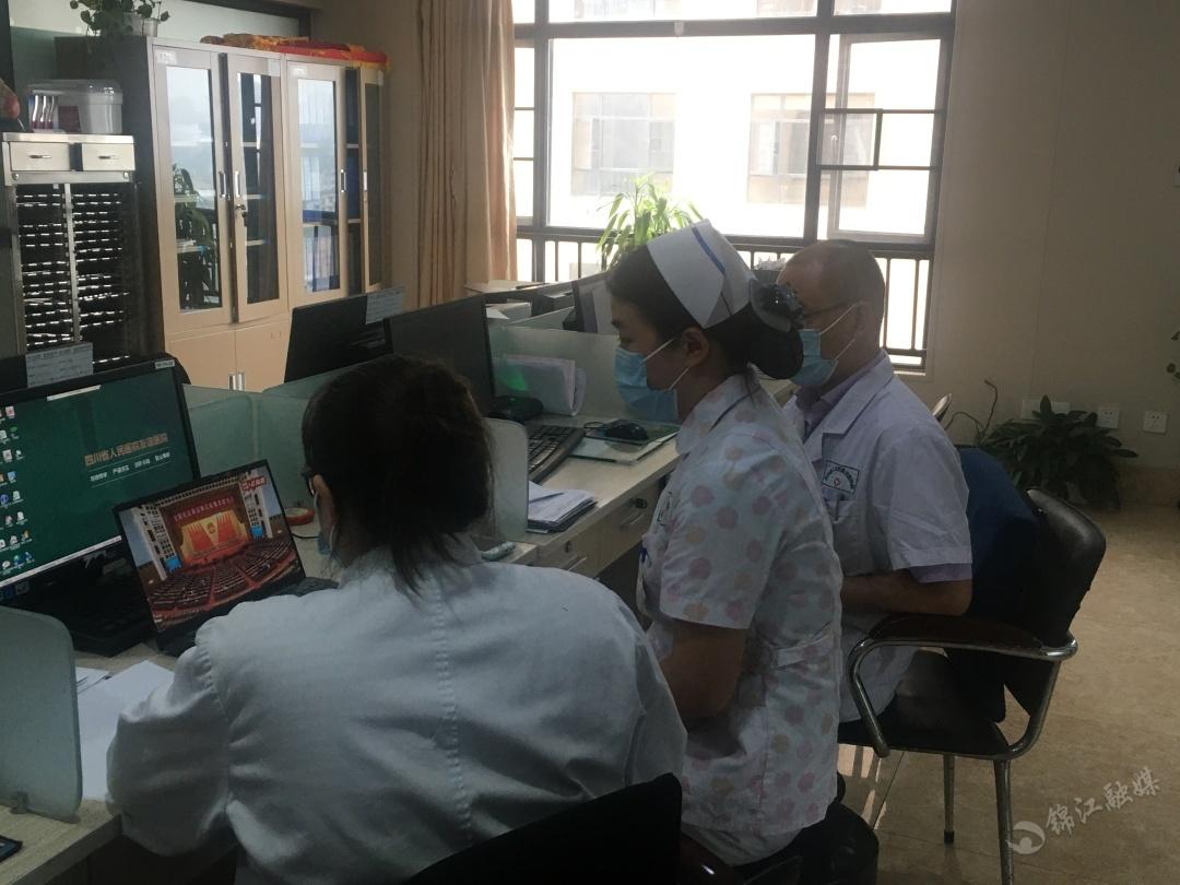 31省新增均为境外输入,精准防控成当前抗疫关键 31省新增均为境外输入,精准防控成当前抗疫关键